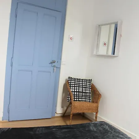 Хостел Portuguese